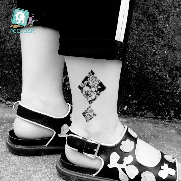 Water Transfer Tattoo Minimalist small sun moon tattoo Body Art Waterproof Temporary fake Tattoo for man woman kid 10.5*6cm Water Transfer Tattoo Minimalist small sun moon tattoo Body Art Waterproof Temporary fake Tattoo for man woman kid 10.5*6cm