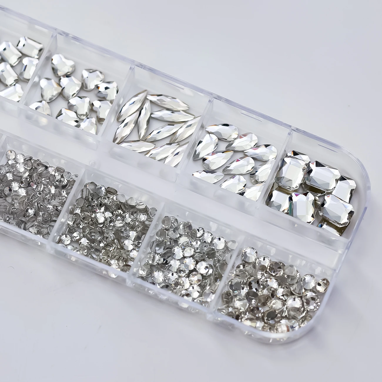 Hot Selling 12 Grids Nail Art Rhinestones Jewelry Set Multi-shapes Colorful Flatback Nail Charms Diamonds 3D Nails Accessories Hot Selling 12 Grids Nail Art Rhinestones Jewelry Set Multi-shapes Colorful Flatback Nail Charms Diamonds 3D Nails Accessories